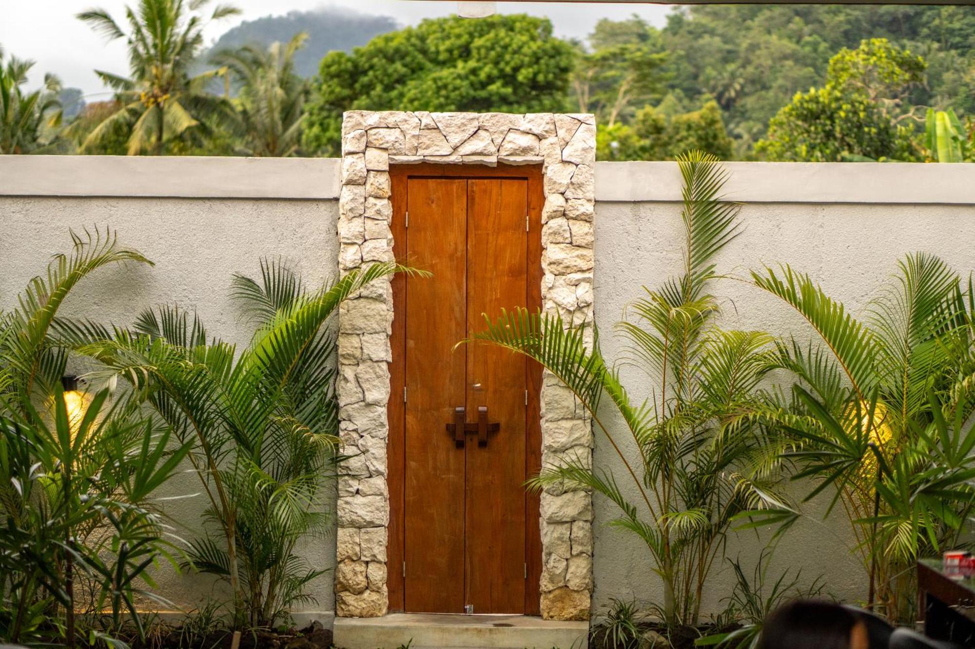 The Ume Sidemen Villas Bagian luar foto